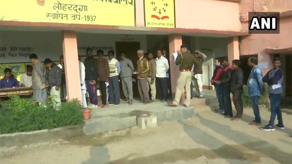 Jharkhand Assembly elections 2019:Polling underway for 13 constituencies in the first phase Jharkhand Assembly elections 2019:Polling underway for 13 constituencies in the first phase