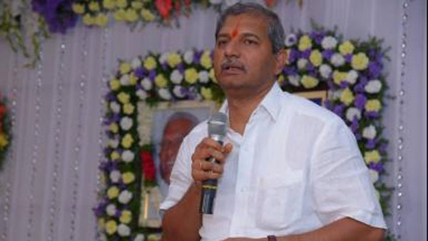 కవిరాజ్పై