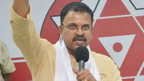 రాయలసీమ పైనే తొలి నుండి..