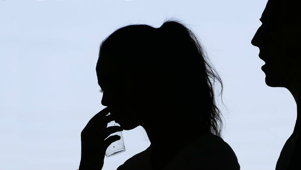 కీచక ప్రొఫెసర్..