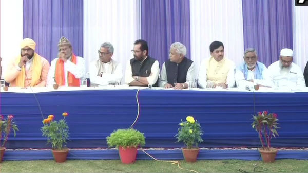 Ayodhya land dispute case: RSS, Muslims clerics participate in a meeting at Union ministers Home at New Delhi Ayodhya land dispute case: RSS, Muslims clerics participate in a meeting at Union ministers Home at New Delhi