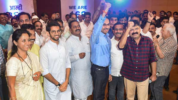 162 మద్దతంటూ కూటమి..