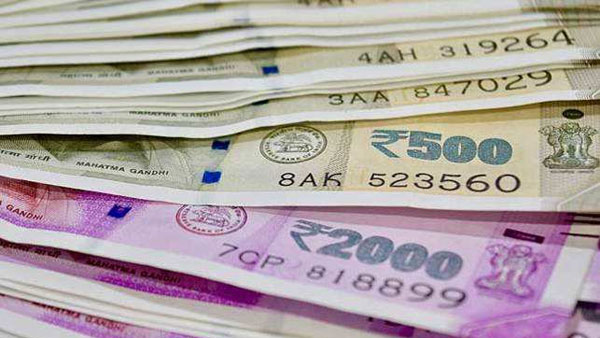 రూ. 50 లక్షలు కట్నం, నగలు
