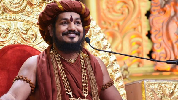 చిన్నారులకు చిత్రహింసలు