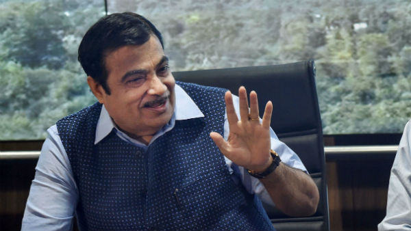 Im not in Race for the CM Post: Gadkari clarifies Im not in Race for the CM Post: Gadkari clarifies
