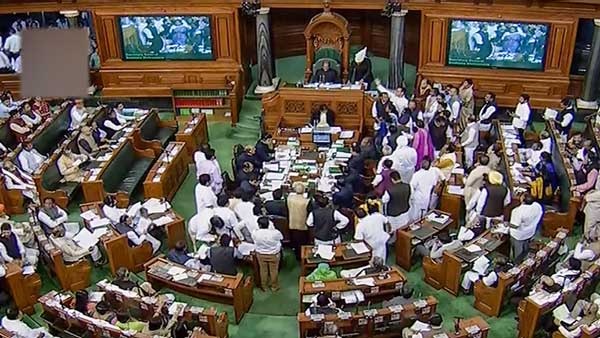 నిరంకుశత్వం వీడండి..