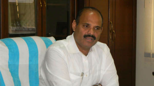చంద్రబాబు దీక్ష పక్కనే తాను కూడా దీక్షకు దిగుతానన్న వైసీపీ ఎమ్మెల్యే పార్థసారధి