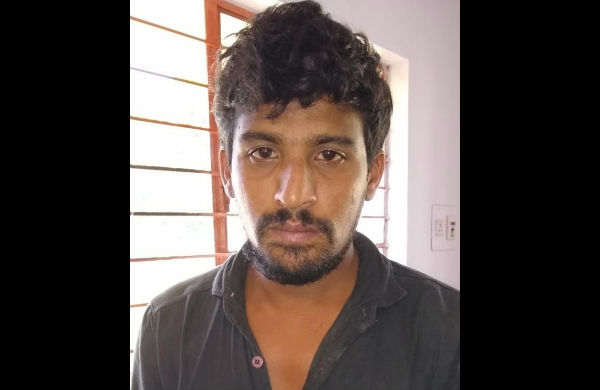 తమిళ తంబి అతి తెలివి