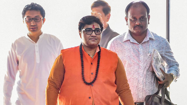 21 మంది సభ్యులతో..