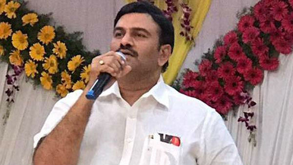 పార్టీలో కొత్త చర్చ మొదలు..