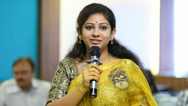 రాజీనామా లేఖను టీడీపీ వాట్సప్ గ్రూప్ లో పోస్ట్ చేసిన యామిని