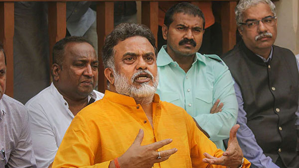 Maharashtra crisis: Congress has no moral responsibility to form govt, says Sanjay Nirupam Maharashtra crisis: Congress has no moral responsibility to form govt, says Sanjay Nirupam