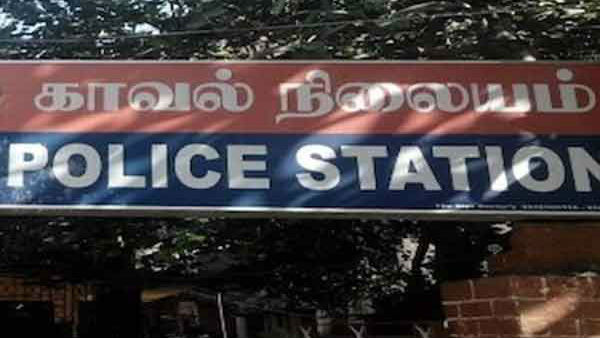 నగ్నంగా వీడియోలు