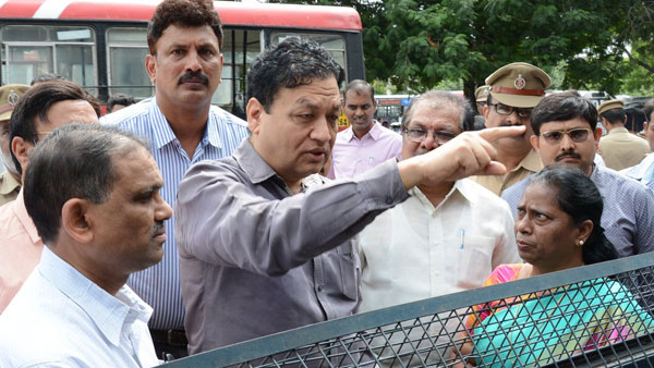 ఆర్టీసీ సమ్మెపై సునిల్ శర్మ అఫిడవిట్ , ప్రభుత్వ కూల్చివేతకు కుట్ర