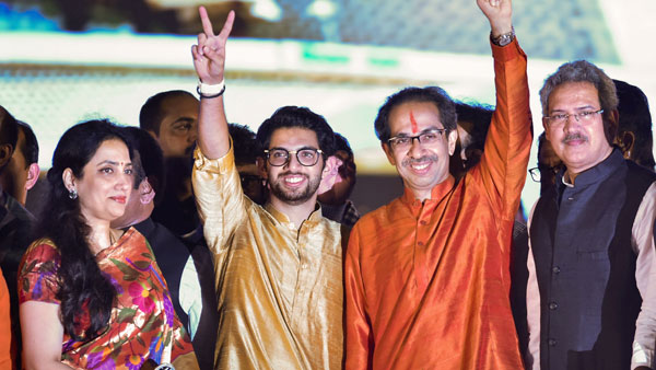 ఎమ్మెల్యే కాకుండానే సీఎం అయిన ఉద్దవ్ ఠాక్రే