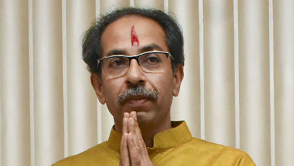 శివసేన హామీలు నెరవేర్చాలంటే నిధులు సరిపోవు