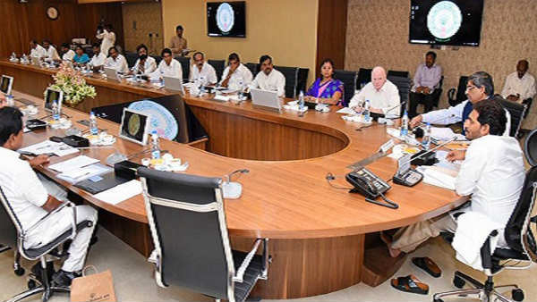 క్రైస్తవులకు జెరుసలేం .. ముస్లింలకు హజ్ యాత్రకు ఆర్థికసాయం