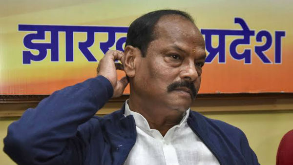 కులాన్ని కించపర్చారు..