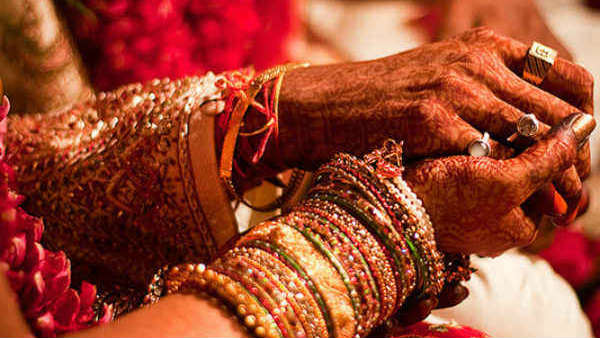 హ్యాపీగా నవ దంపతుల కాపురం