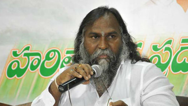 చార్జీలను వెంటనే తగ్గించాలి...జగ్గారెడ్డి