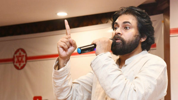 చంద్రబాబు నిస్సహాయంగా తిరుగుతున్నారు..