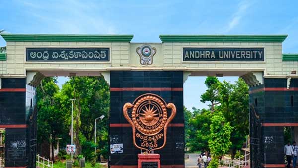 అందుబాటులో ఆంధ్రా విశ్వవిద్యాలయం, ఐటీ పార్కులు..