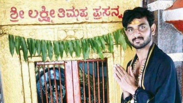 Karnataka: muslim youth turned as Lord Ayyappa devotee and wear black dress during the deeksha Karnataka: muslim youth turned as Lord Ayyappa devotee and wear black dress during the deeksha