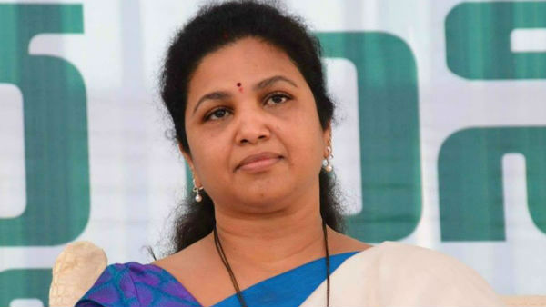 సీఎం జగన్ బంపర్ ఆఫర్ ఇస్తారా ? వేచి చూస్తున్న రేణుక
