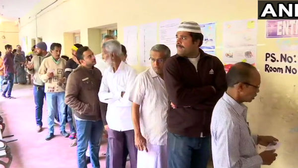 ఈవీఎంలో సాంకేతిక లోపాలు ఉన్నా..
