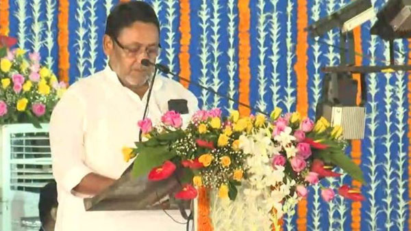 2004లో ముగ్గురు ముస్లింలకు కేబినెట్లో చోటు