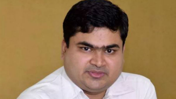 మంత్రులతోనూ విభేదాలు..