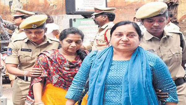 అమరావతిలోనూ భారీగానే ఆస్తులు