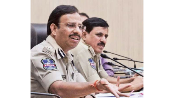 విద్యలో ప్రతిభావంతుడు