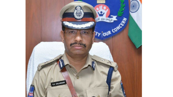 చిన్న గ్రామంలో తల్లిదండ్రులు