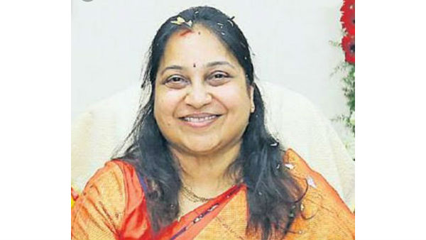 విస్తుబోయిన అధికారులు