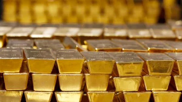 Gold caught in Shamshabad airport Gold caught in Shamshabad airport