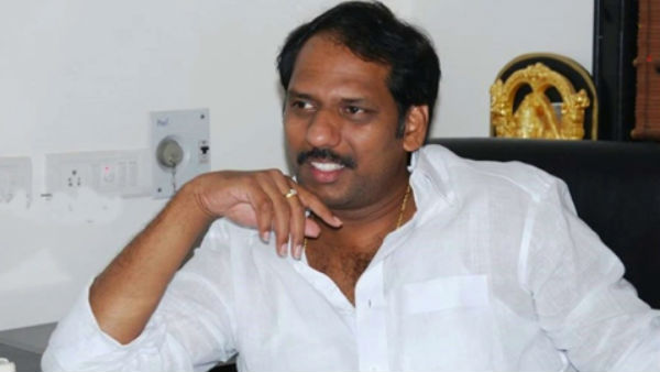 టీడీపీ ఎమ్మెల్యేలకు టచ్ లో వైసీపీ మంత్రులు , ముఖ్య నేతలు