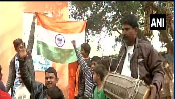 Hindu refugees from pakistan celebrated by Citizenship bill Hindu refugees from pakistan celebrated by Citizenship bill