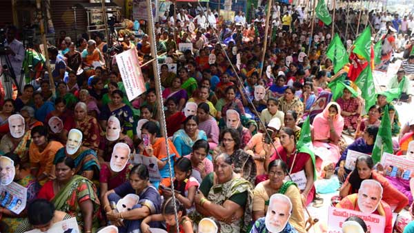 ఉదయం 8.30 గంటలకు