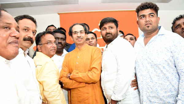 చెలరేగిన శివసేన..