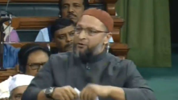 AIMIM Chief and Hyderabad MP Asaduddin Owaisi Tears up Copy of Citizenship Bill During Discussion in Lok Sabha AIMIM Chief and Hyderabad MP Asaduddin Owaisi Tears up Copy of Citizenship Bill During Discussion in Lok Sabha
