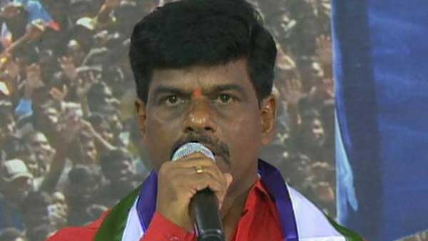 జగన్ నన్ను మందలించారు