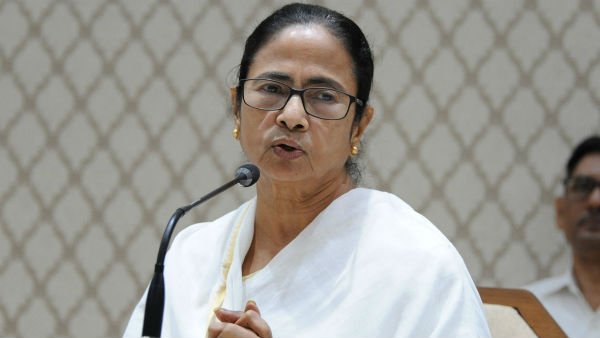 రాత్రి 7గంటలకు రాజ్ భవన్కు