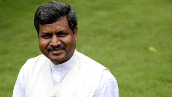 మొదటి సీఎం బాబులాల్ మరాండీ కూడా..