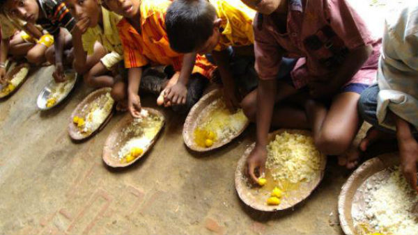 మిడ్ డే మీల్స్లో చచ్చిన ఎలుక