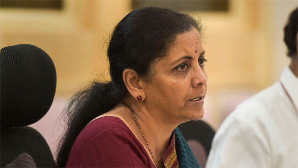 స్పందించిన నిర్మలా సీతారామన్..