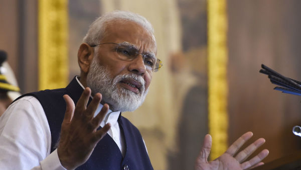 బ్యాంకర్లు నిర్ణయాలను ప్రశ్నించలేము