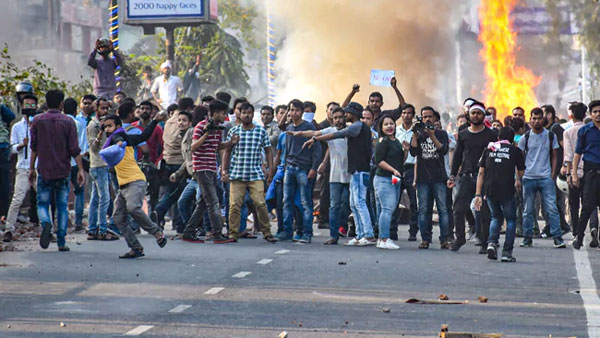 అసోంలో నిరసలు