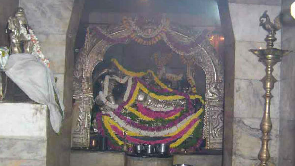 మహా ప్రదక్షిణం..