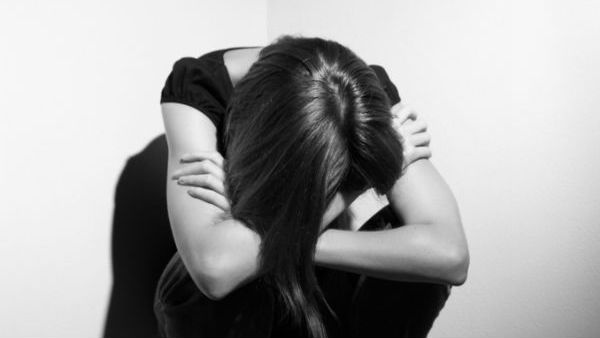19-year-old student commits suicide at hostel.. 19-year-old student commits suicide at hostel..